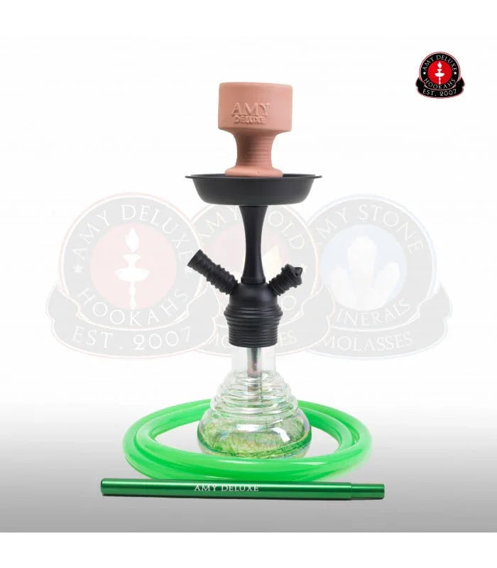 Amy Deluxe 760 Crazy Dots hookah van 37 cm, complete set vooraanzicht in groen en zwart