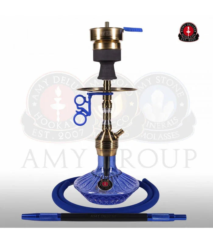 Amy Deluxe Fusion Shine Mini blauwe waterpijp, vooraanzicht van de complete set