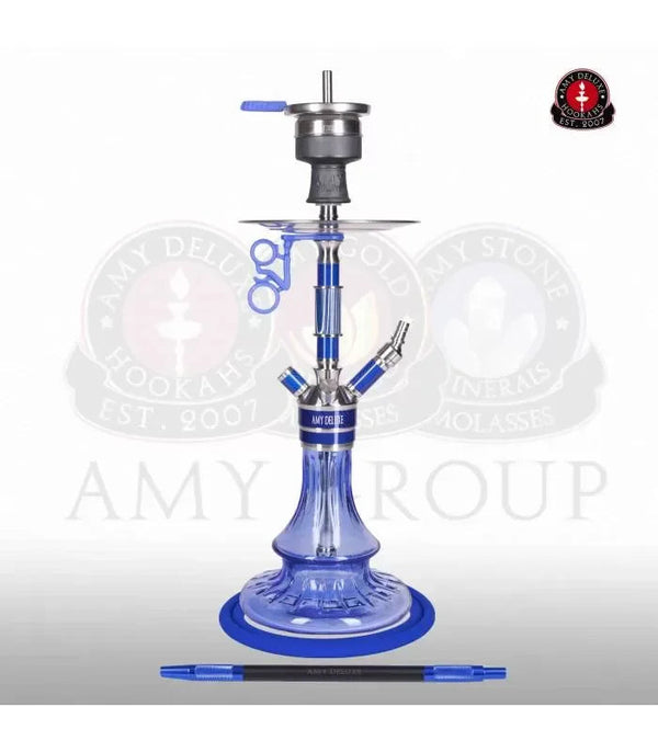 Amy Deluxe SS26 Blauw, RVS waterpijp met blauwe glazen vaas en kliksluiting, vooraanzicht