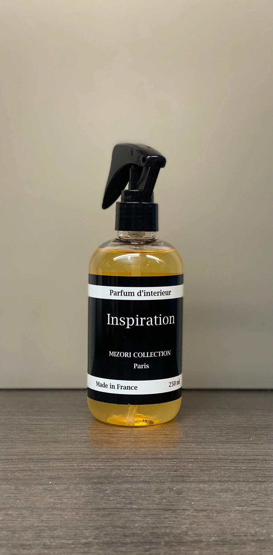 Mizori Inspiration interieurparfum 250 ml met oud en saffraan